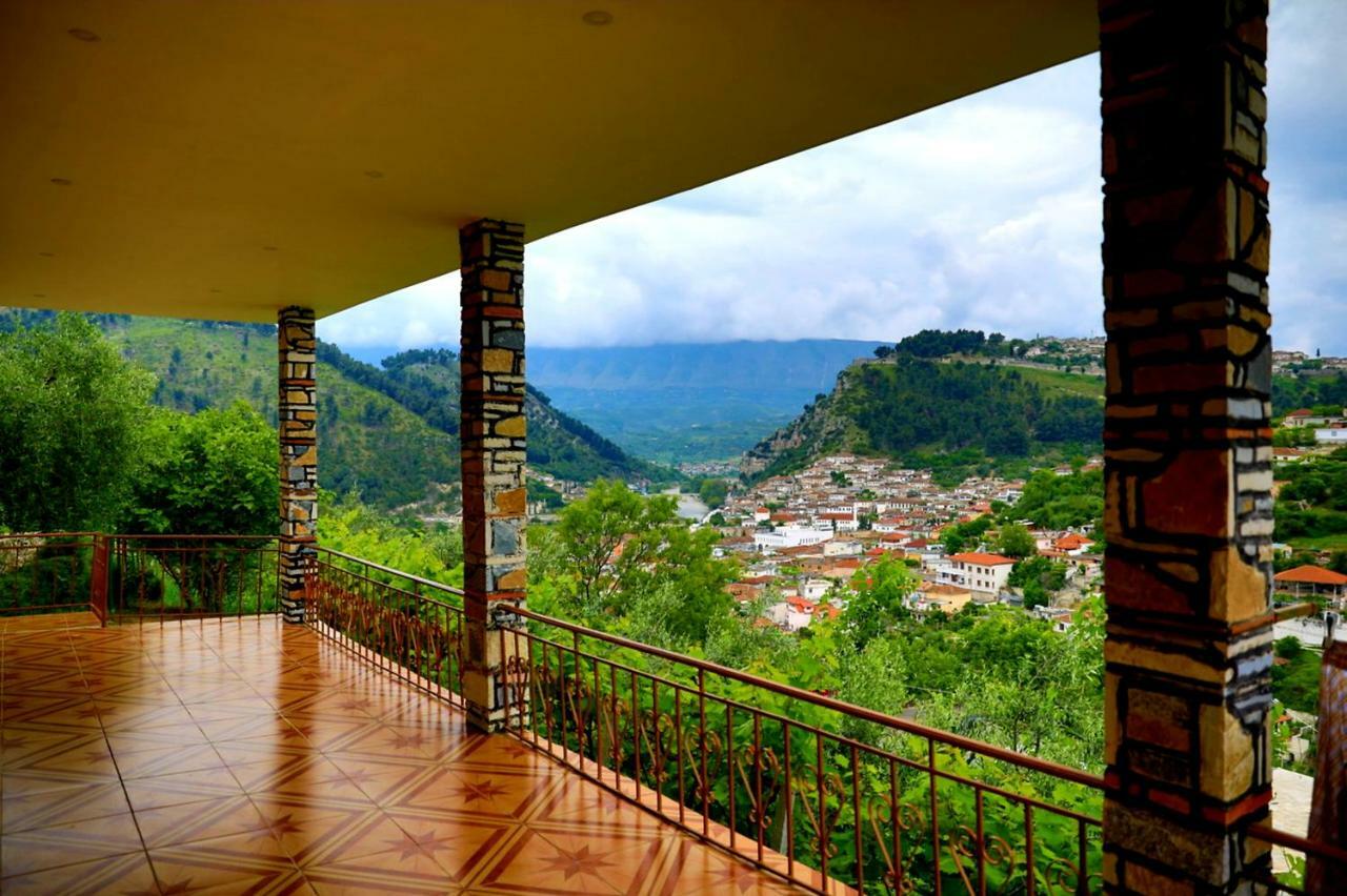 Guest House Pashollari Berati Exterior foto