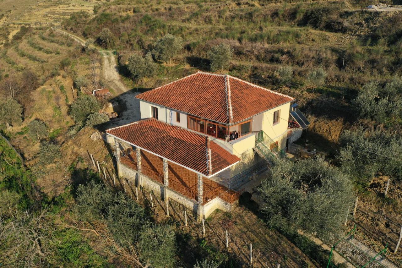 Guest House Pashollari Berati Exterior foto
